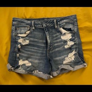 AE High Waisted Shortie